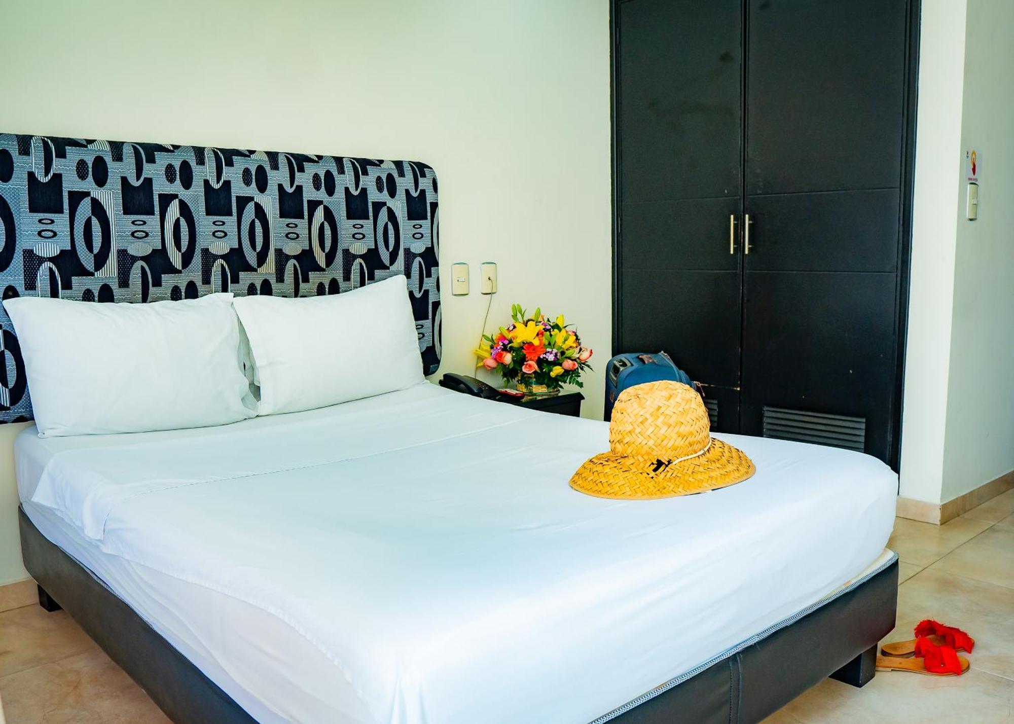 Kalina Hotel Girardot Εξωτερικό φωτογραφία