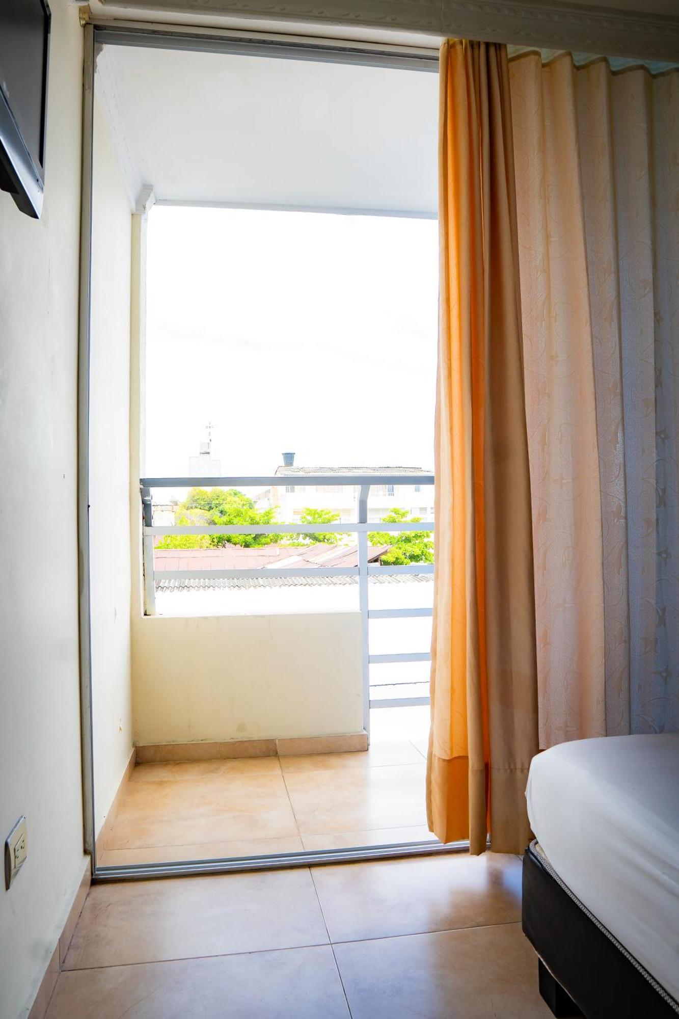 Kalina Hotel Girardot Εξωτερικό φωτογραφία