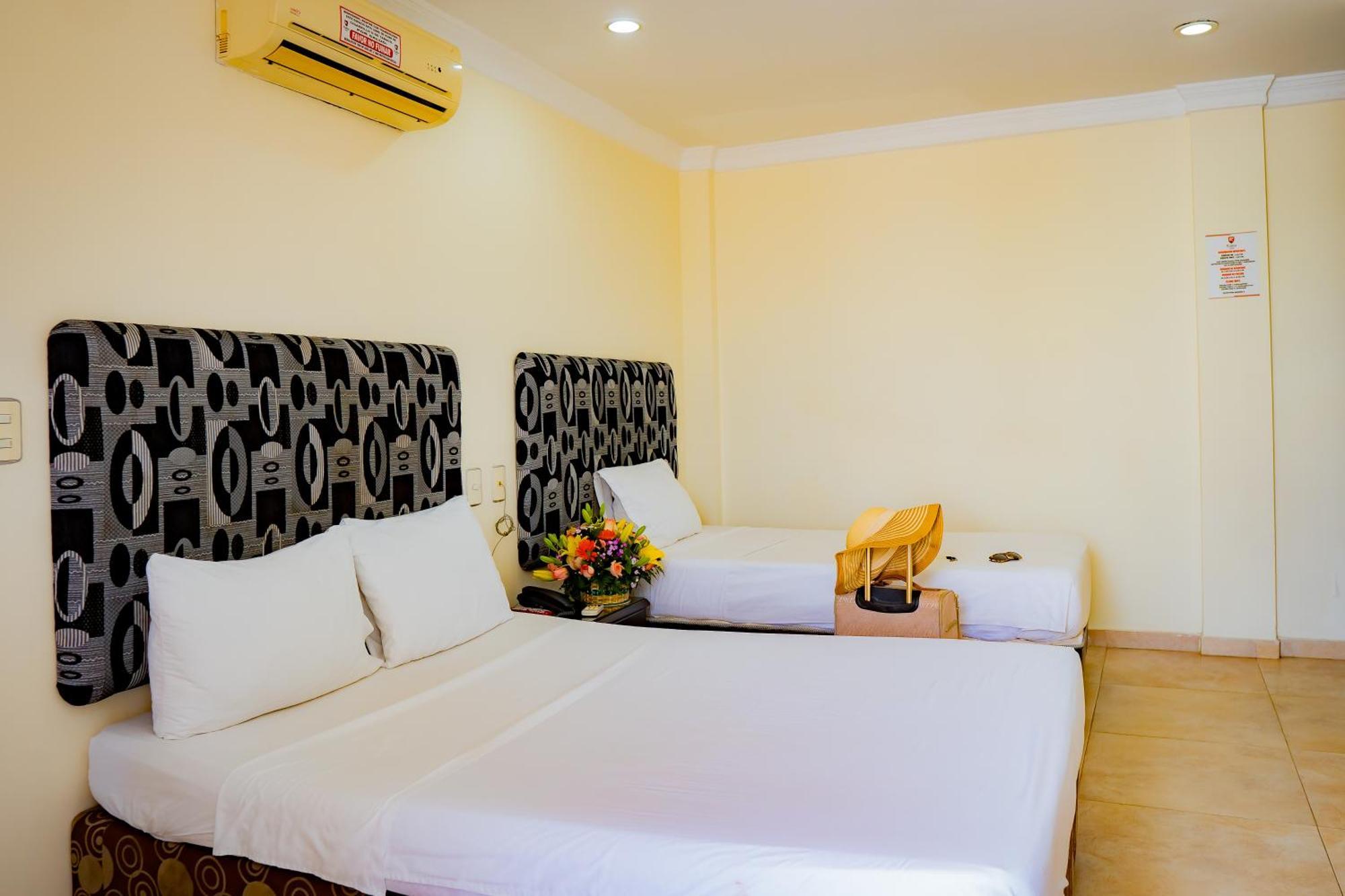 Kalina Hotel Girardot Εξωτερικό φωτογραφία